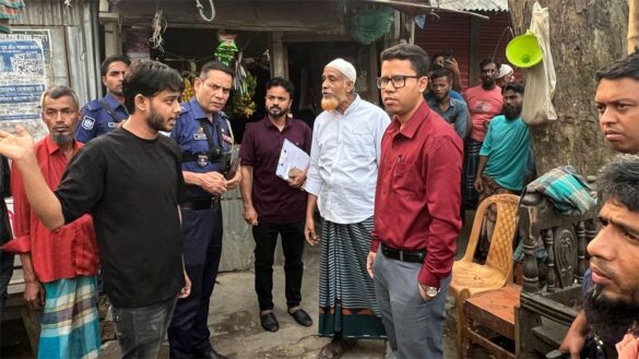 ভ্রাম্যমাণ আদালত।