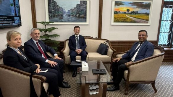 প্রধানমন্ত্রীর পররাষ্ট্র উপদেষ্টা হুমায়ুন কবির