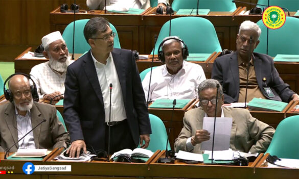 স্বরাষ্ট্রমন্ত্রী সালাহউদ্দিন আহমদ