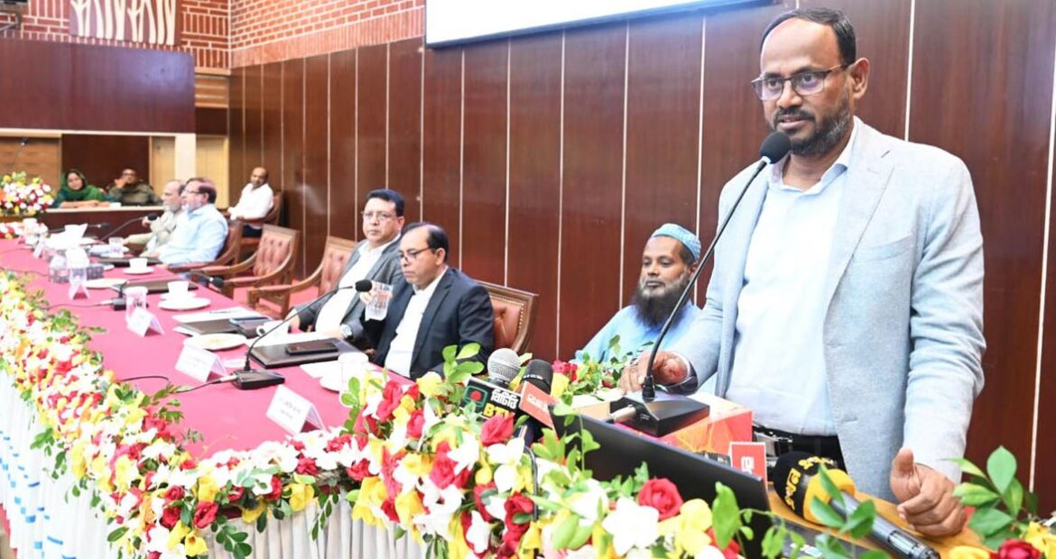 মৎস্য ও প্রাণিসম্পদ প্রতিমন্ত্রী সুলতান সালাউদ্দিন টুকু