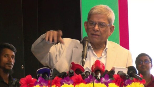 বিএনপি মহাসচিব ও স্থানীয় সরকার, পল্লী উন্নয়ন ও সমবায়মন্ত্রী মির্জা ফখরুল ইসলাম আলমগীর