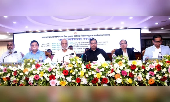 স্থানীয় সরকার, পল্লী উন্নয়ন ও সমবায় মন্ত্রী ড. আবদুল মঈন খান। 